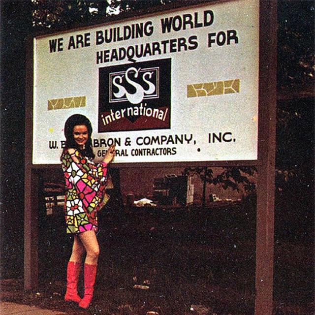 Jeannie C Riley at SSS HQ