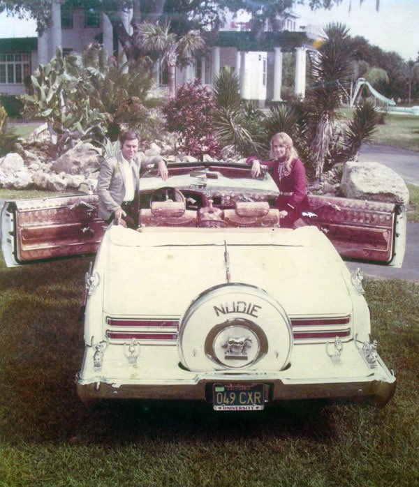 George & Tammy with their Nudiemobile in front of Old Plantation